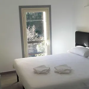 Le Relais De Monti Inn